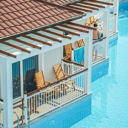 Mozaik Hotel 2*